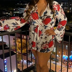 Rose floral long sleeve romper